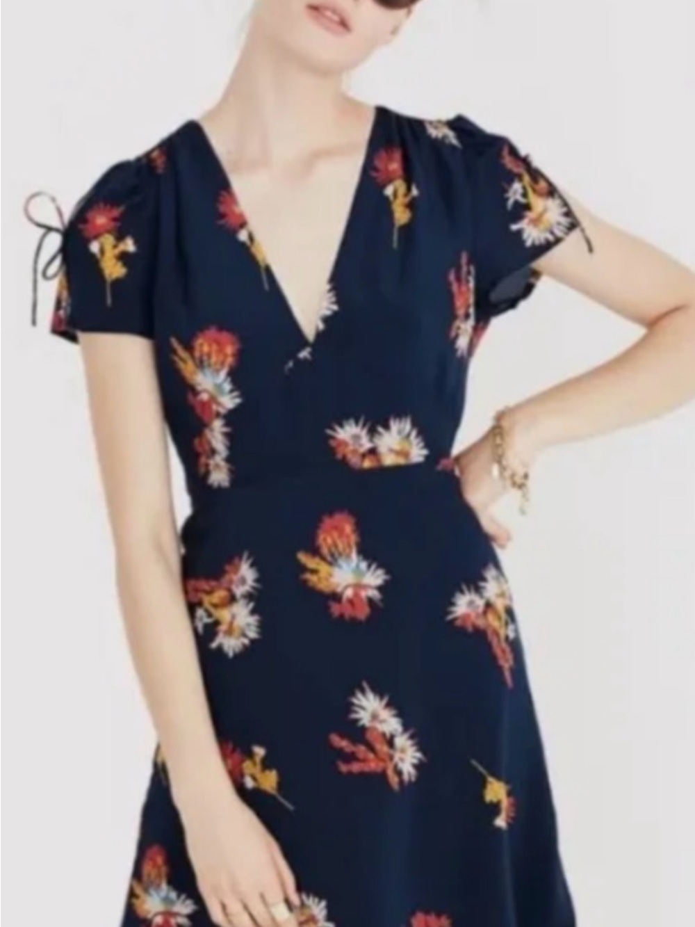 Madewell Navy Floral V-Neck Mini Dress, Size 6